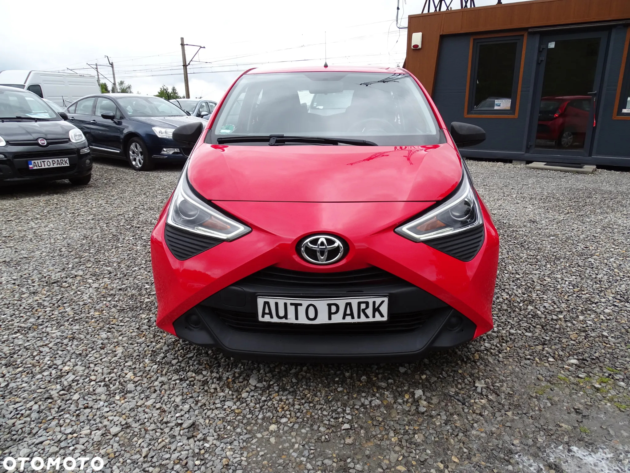 Toyota Aygo x-business - 3