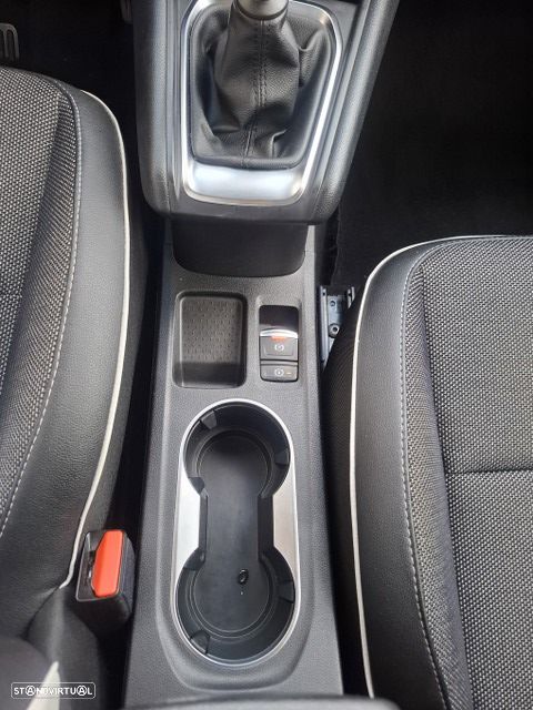 Renault Captur 1.0 TCe Exclusive - 26
