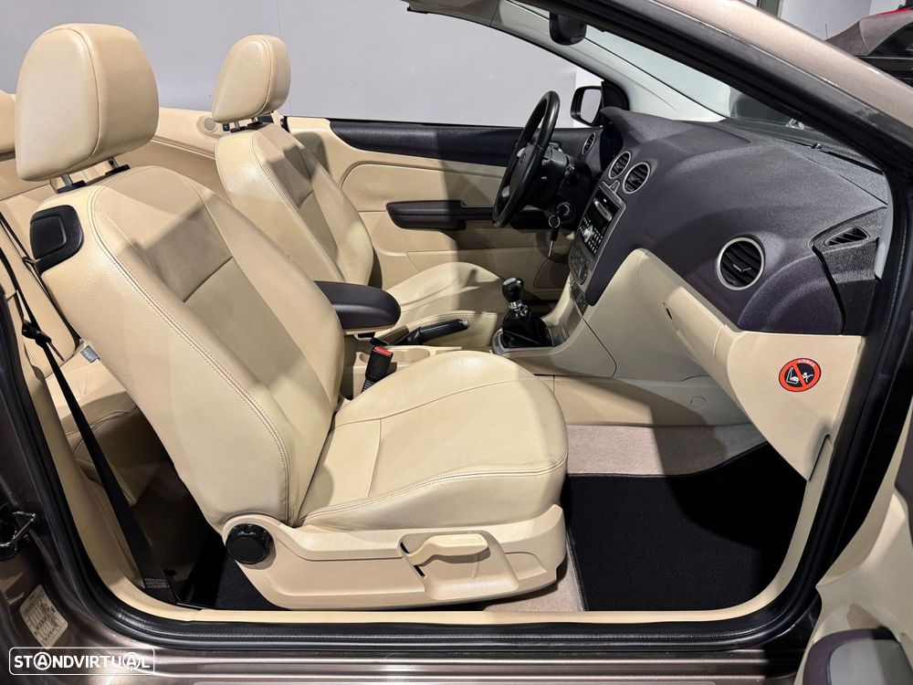 Ford Focus CC - 42