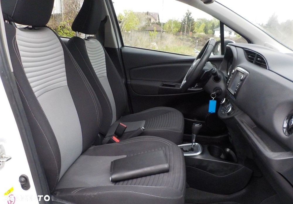 Toyota Yaris - 23