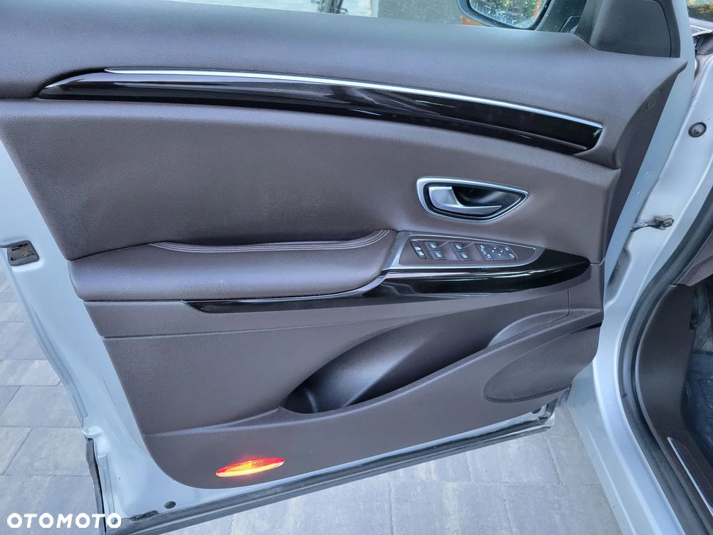 Renault Espace 1.6 dCi Energy Life 7os - 8