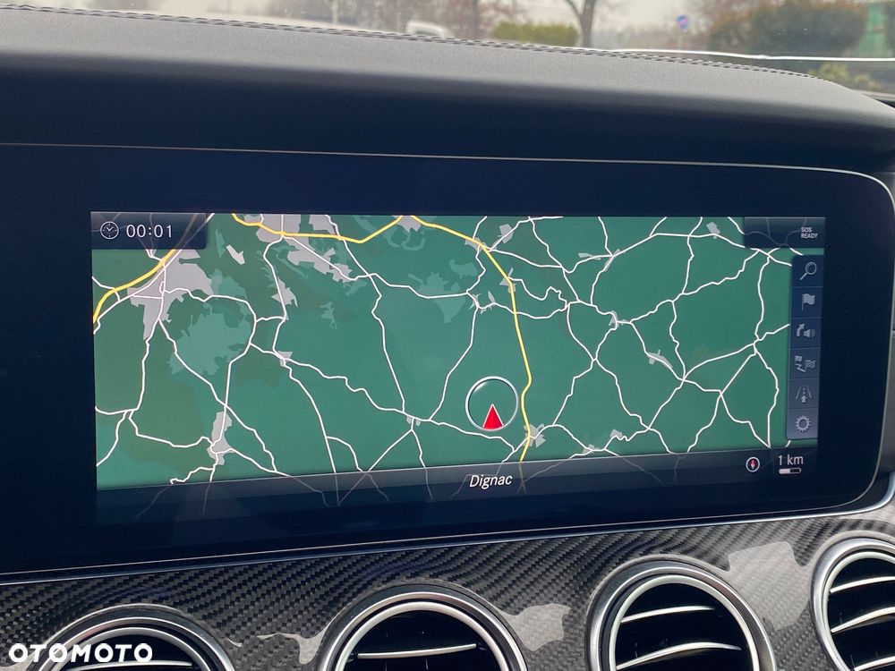 Mercedes-Benz Klasa E - 27