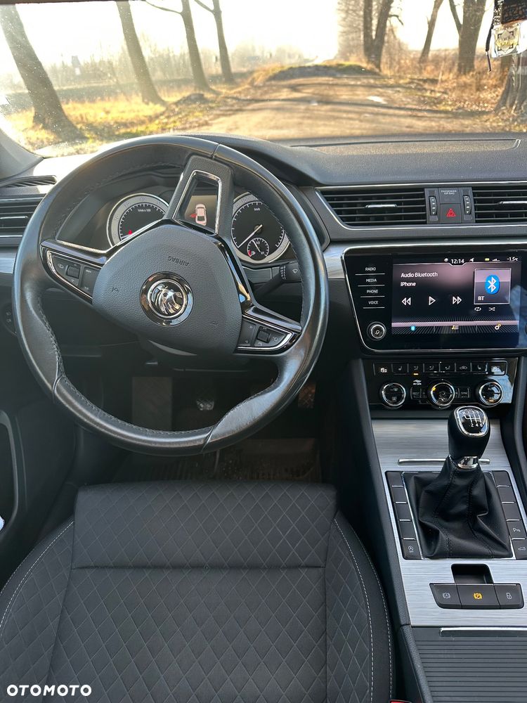 Skoda Superb 1.5 TSI Ambition - 8