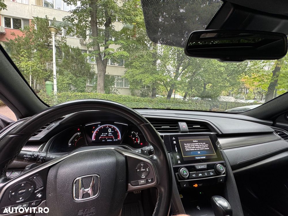 Honda Civic 1.5 VTEC Turbo CVT Sport Plus - 16