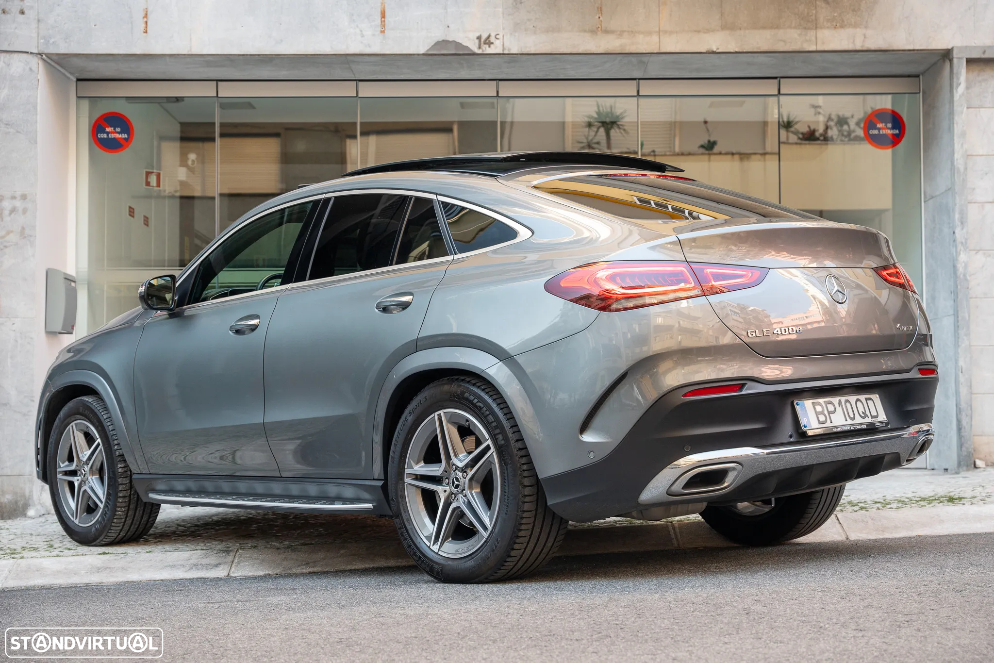Mercedes-Benz GLE 400 d 4Matic 9G-TRONIC AMG Line - 36