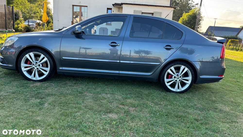 Skoda Octavia 2.0 TDI DPF RS - 5