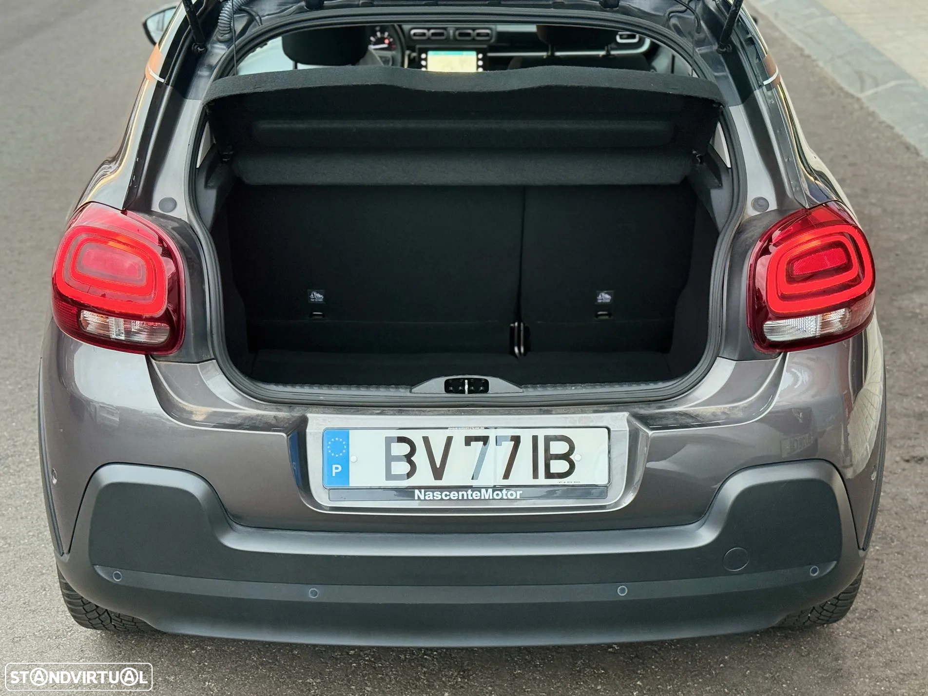 Citroën C3 1.2 PureTech Shine - 15