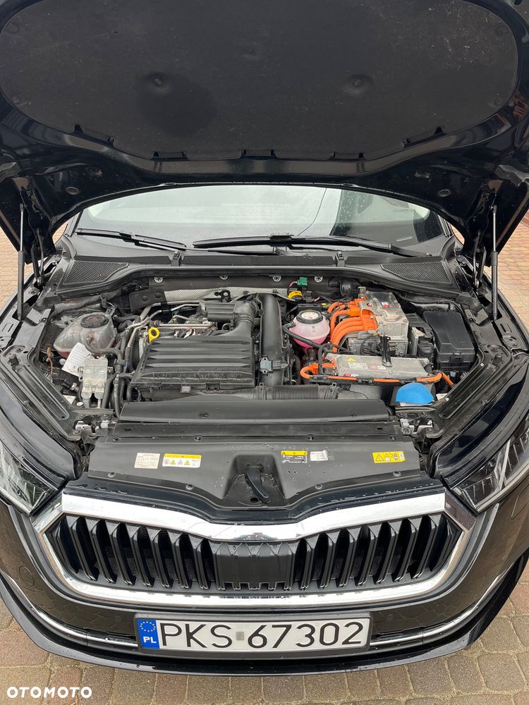 Skoda Octavia 1.4 TSI DSG Clever - 26