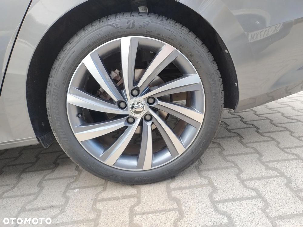 Skoda Octavia 1.5 TSI e-Tec Sportline DSG - 19