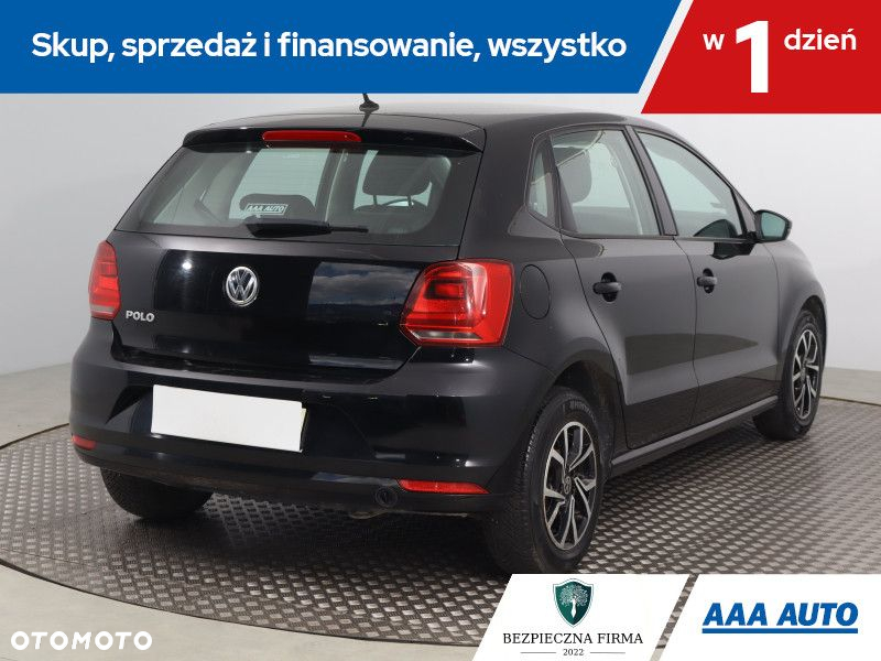 Volkswagen Polo - 6