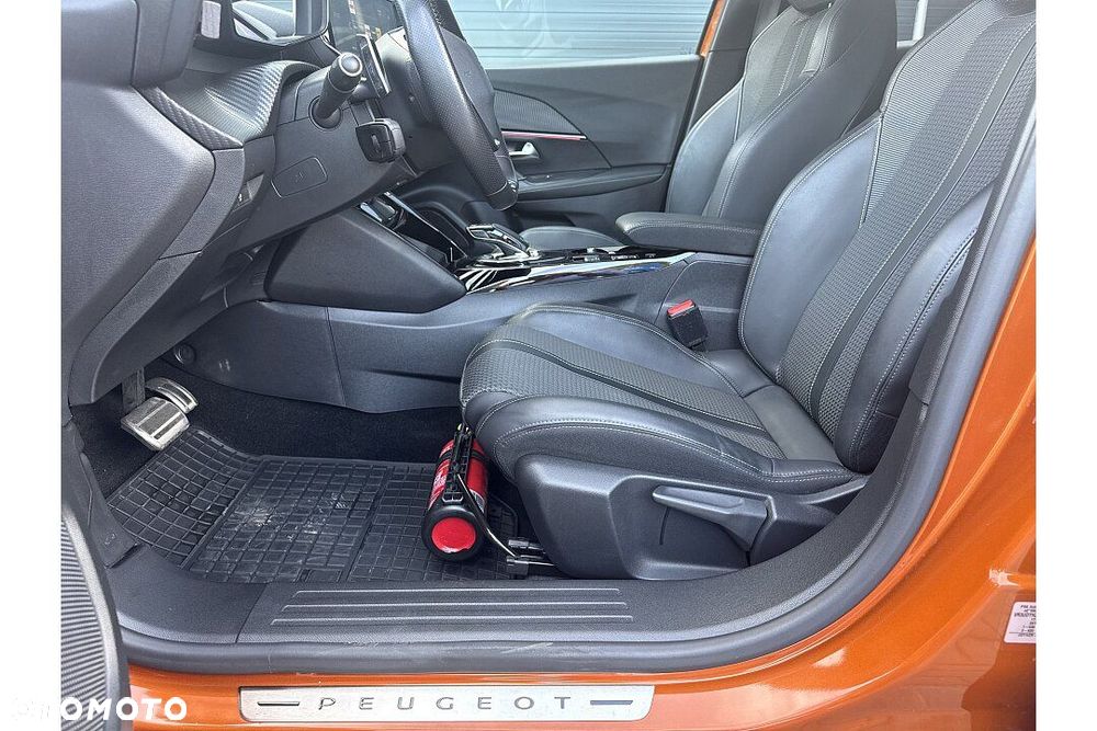 Peugeot 2008 1.5 BlueHDi GT Line S&S EAT8 - 8