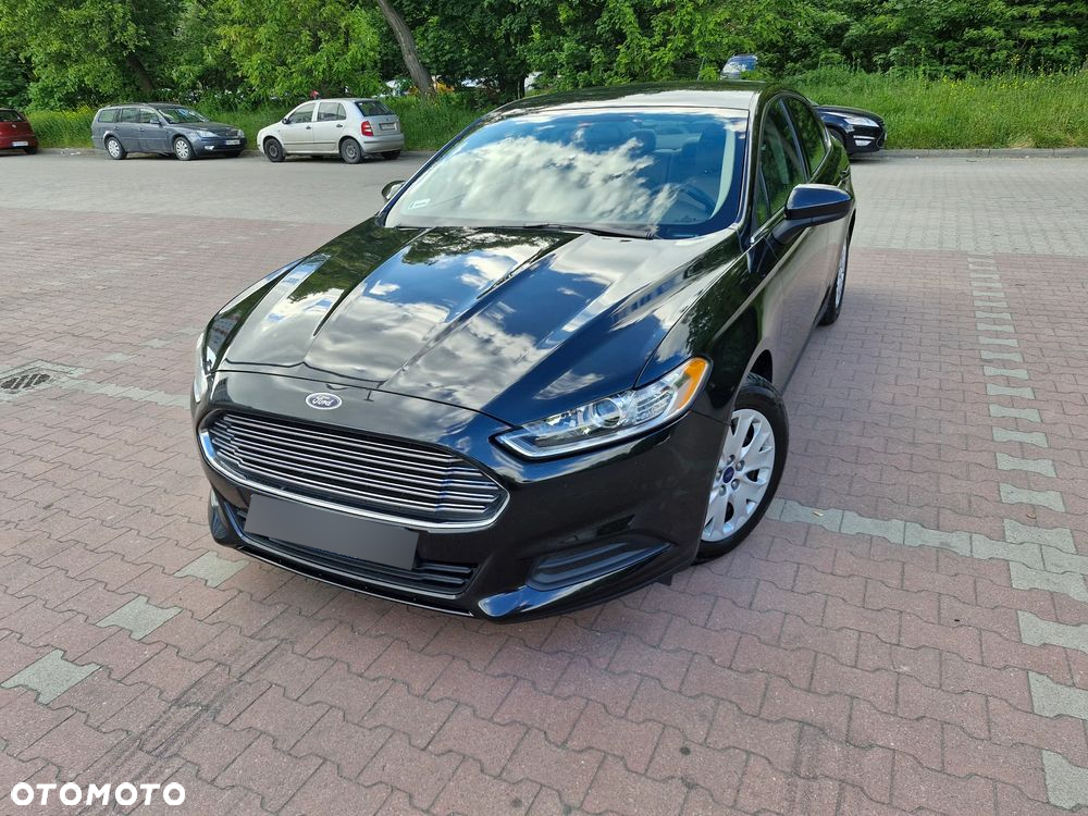 Ford Fusion - 2