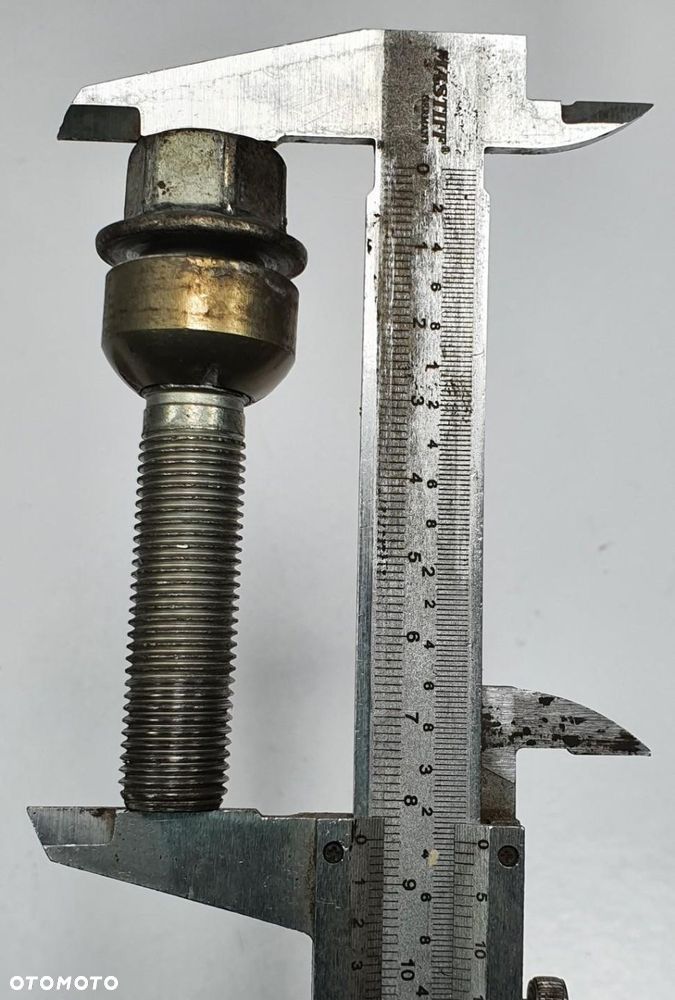 ŚRUBY KÓŁ SZPILKI FELG ZŁODZIEJKA DŁUGIE DO DYSTANSÓW PORSCHE BOXSTER 986 - 2