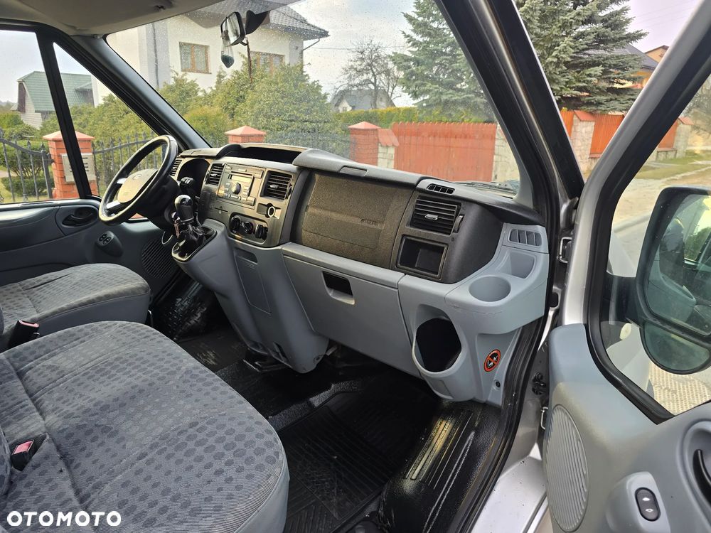 Ford Transit 280M Trend - 25