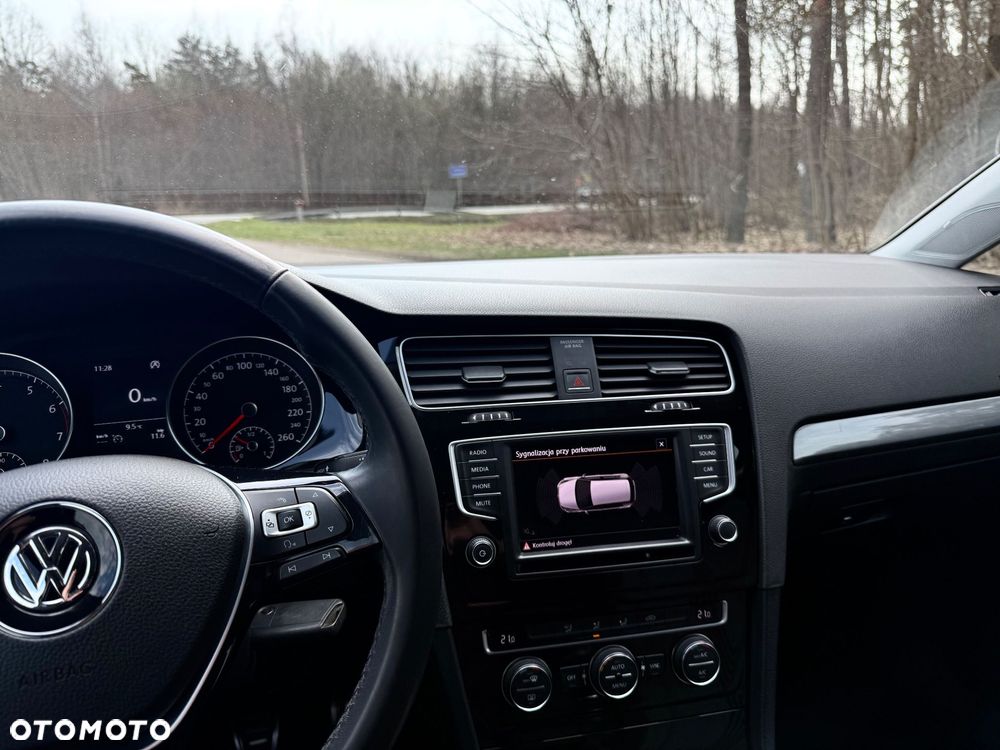 Volkswagen Golf 1.2 TSI BlueMotion Technology Comfortline - 13