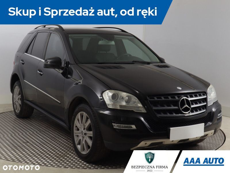Mercedes-Benz ML - 3