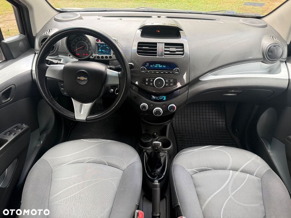 Chevrolet Spark 1.2 LT+ - 11