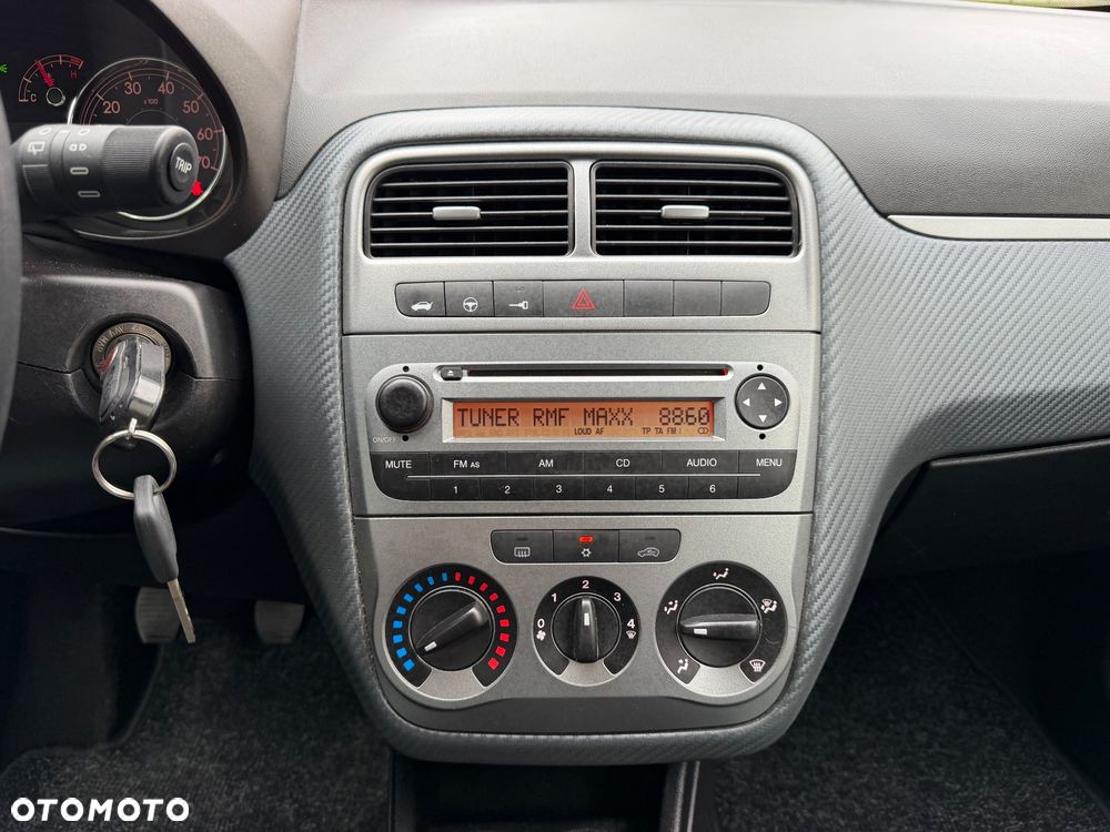 Fiat Grande Punto 1.2 8V Dynamic - 12