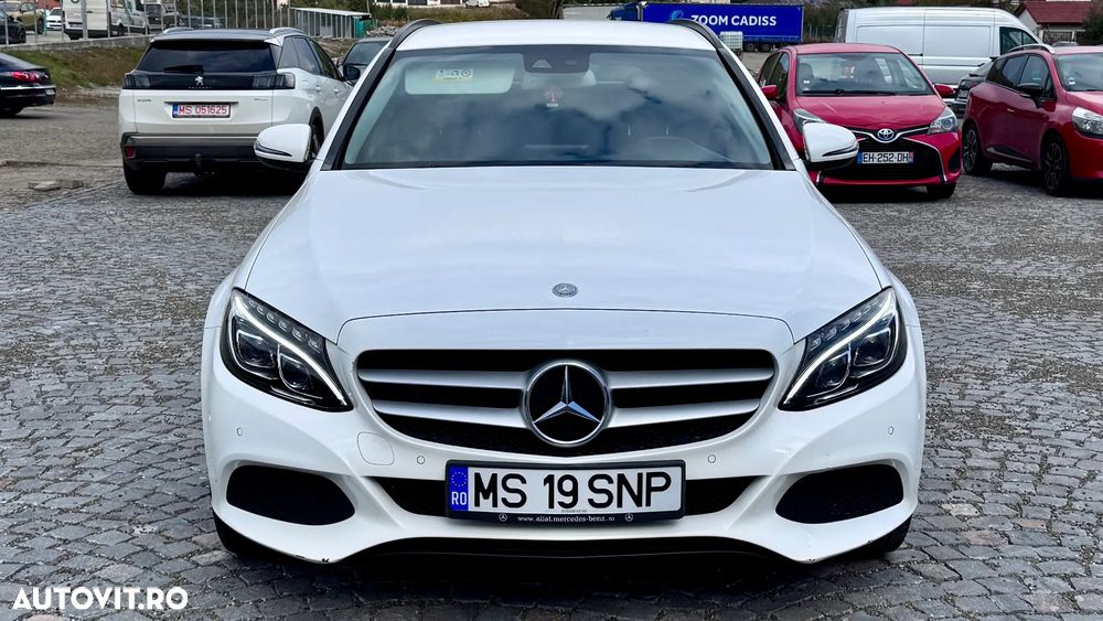 Mercedes-Benz C - 27