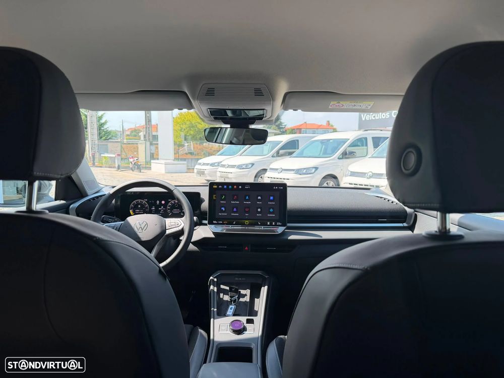VW T-Roc 1.5 eTSI Style DSG - 16