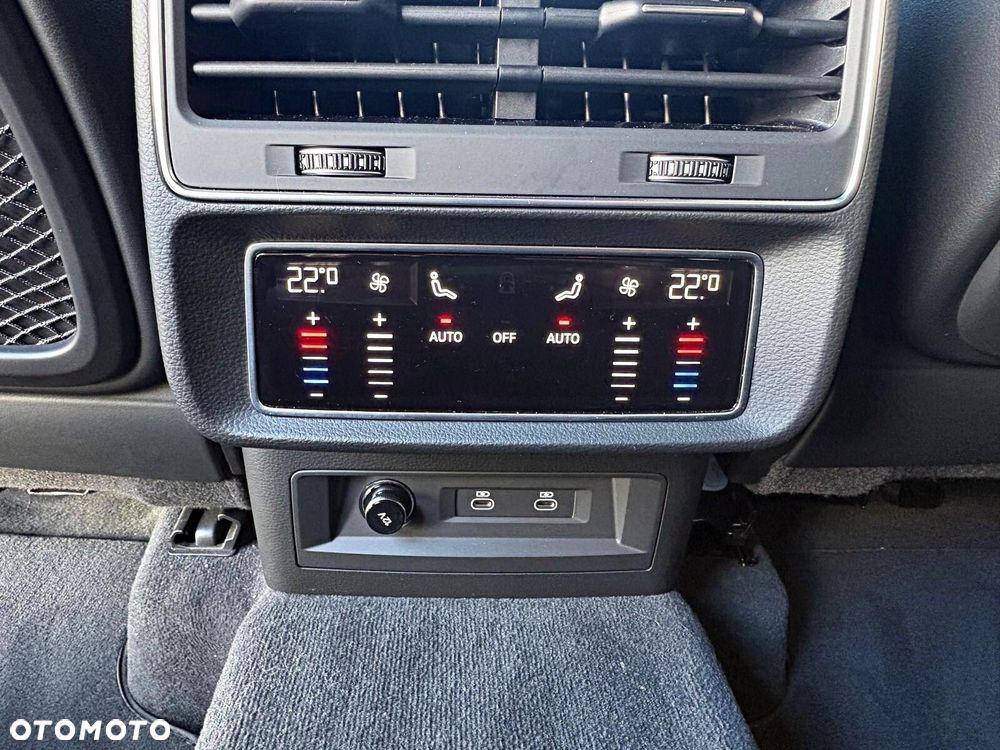 Audi Q7 - 28