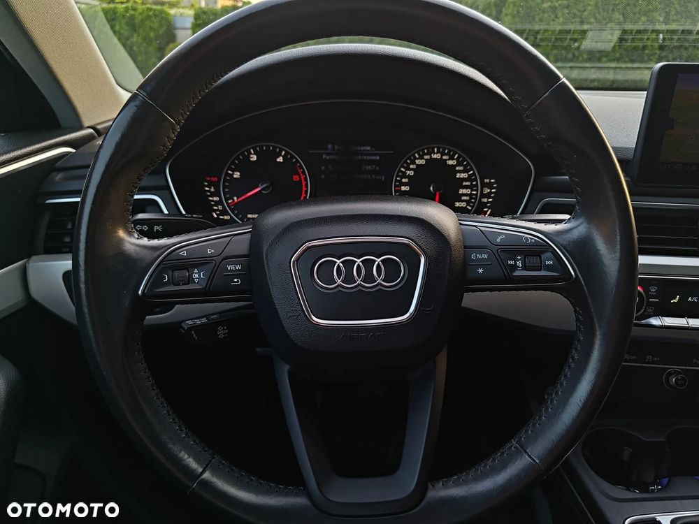 Audi A4 Avant 2.0 TDI Sport - 32