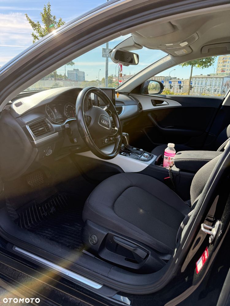 Audi A6 Avant - 14