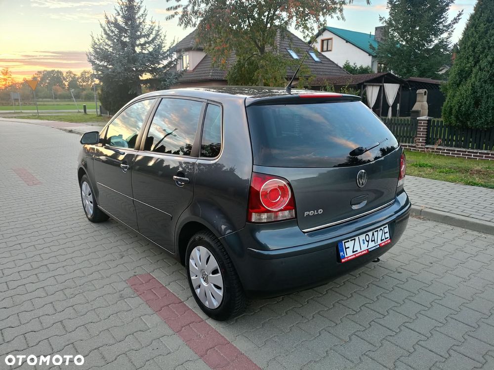 Volkswagen Polo - 7