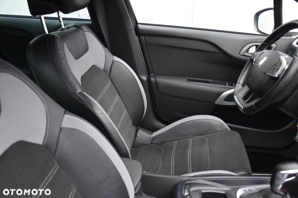 DS Automobiles DS 4 - 13