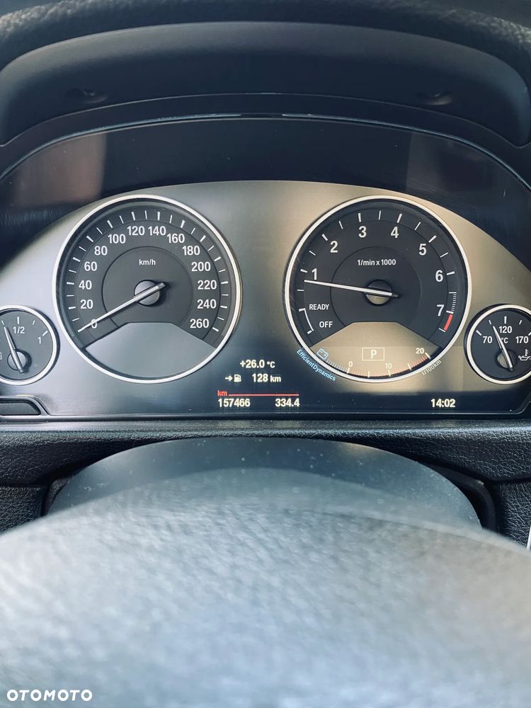 BMW Seria 3 328i Luxury Line - 17