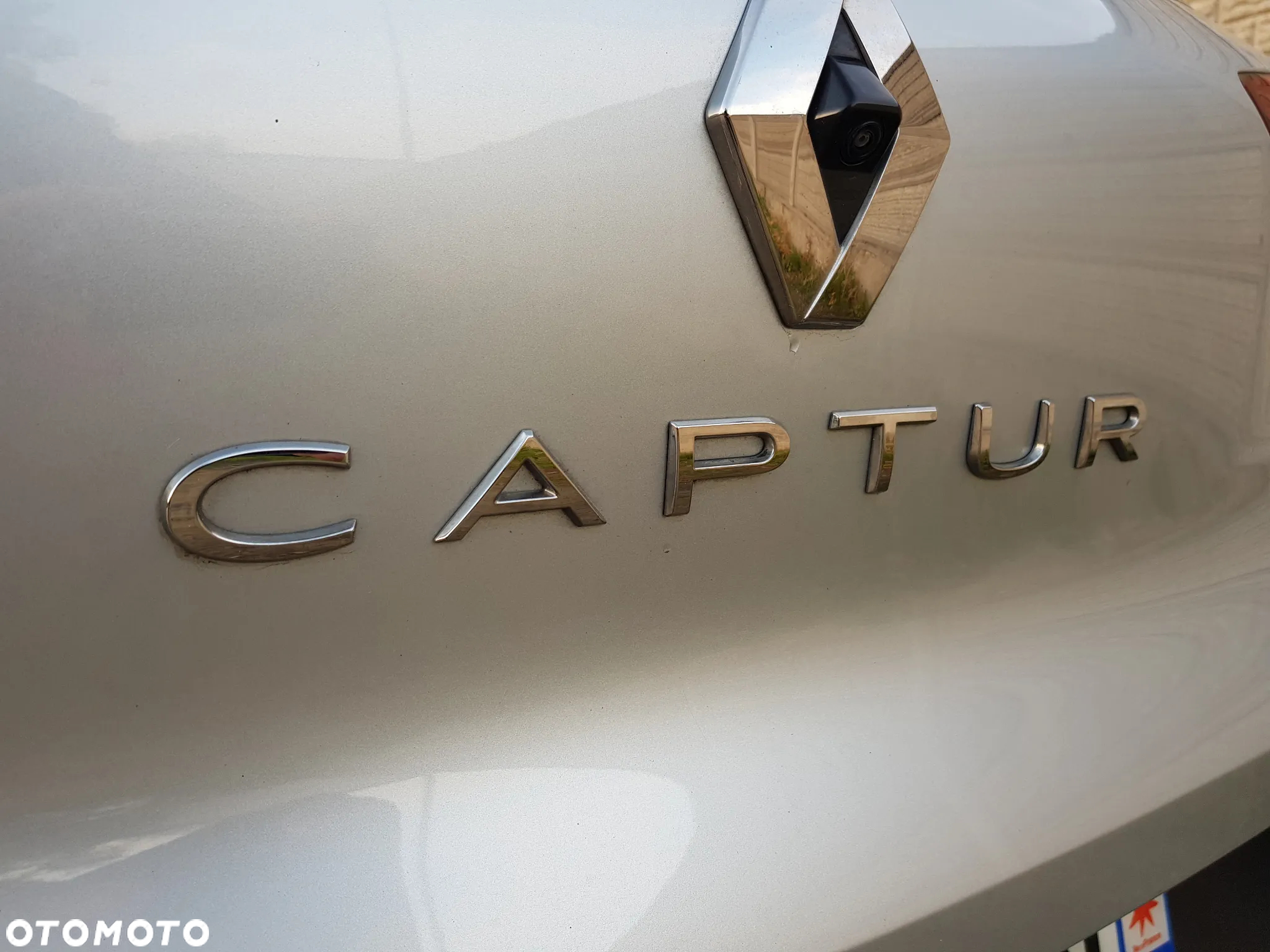 Renault Captur 1.3 TCe mHEV Techno EDC - 14