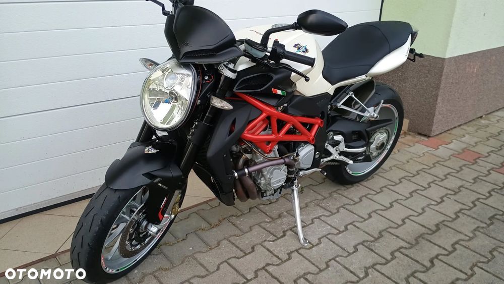 MV AGUSTA Brutale - 2