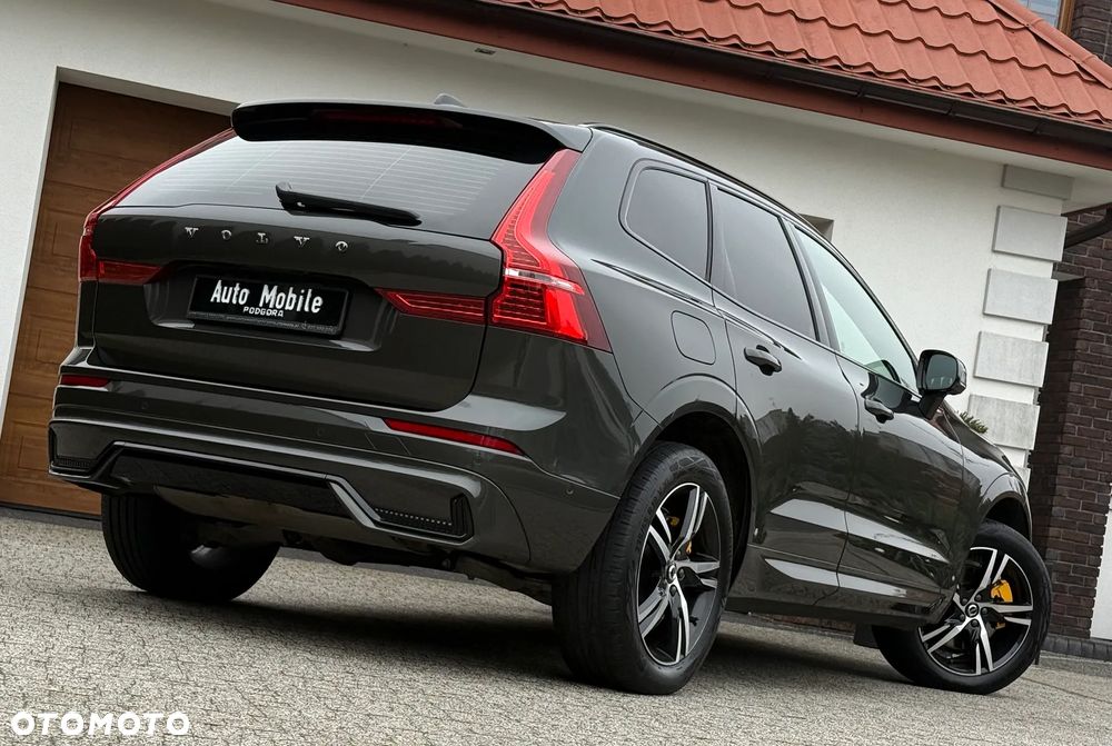 Volvo XC 60 B4 D AWD Plus Dark - 5