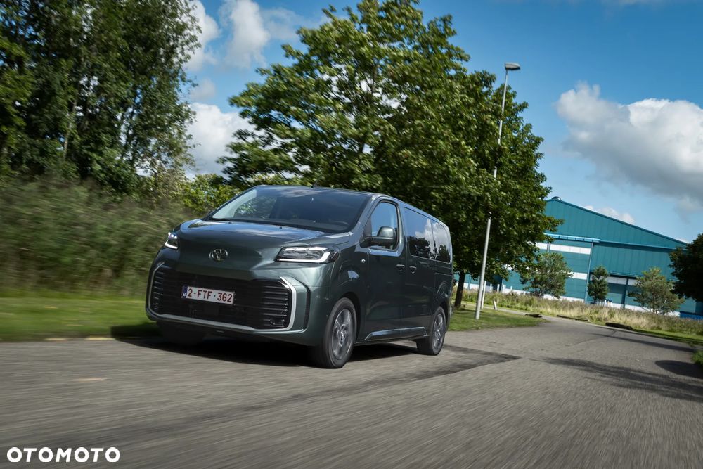 Toyota Proace Verso Long 75kWh Business - 2