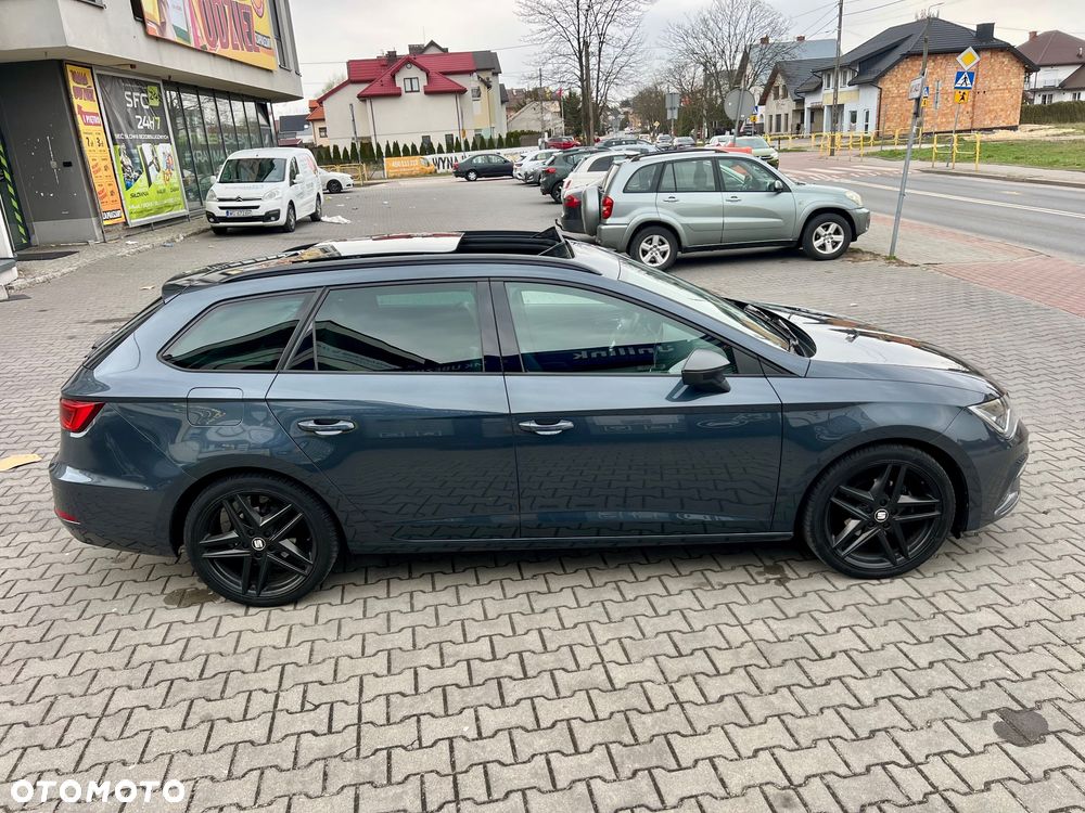 Seat Leon 1.5 eTSI OPF DSG FR Black Edition - 8