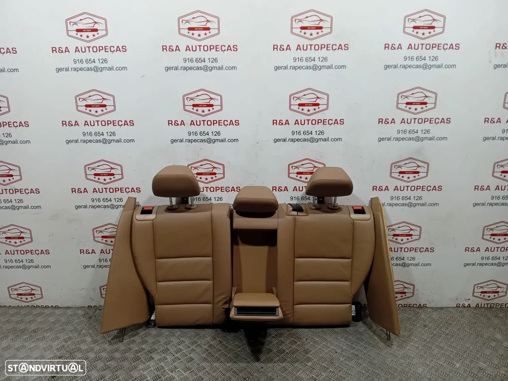 Conjunto de Bancos Elétricos Mercedes Class C W204 Sedan em Pele Original - 16