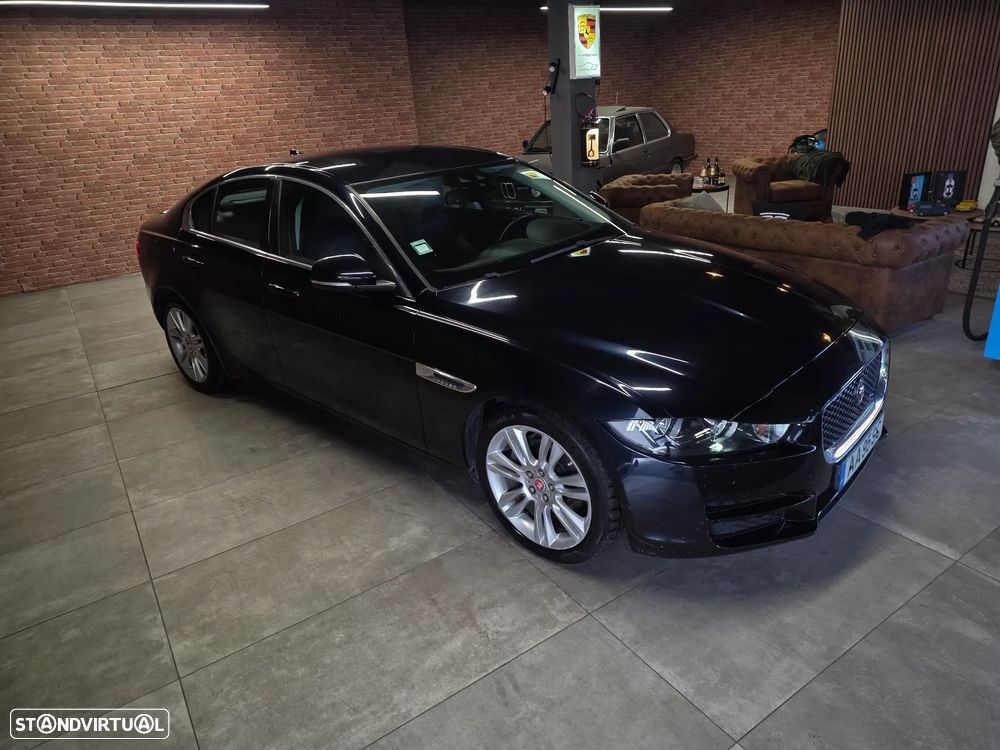 Jaguar XE E-Performance Aut. Prestige - 16