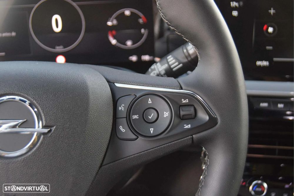 Opel Mokka 1.2 T GS - 24