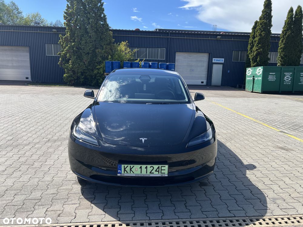 Tesla Model 3 - 2