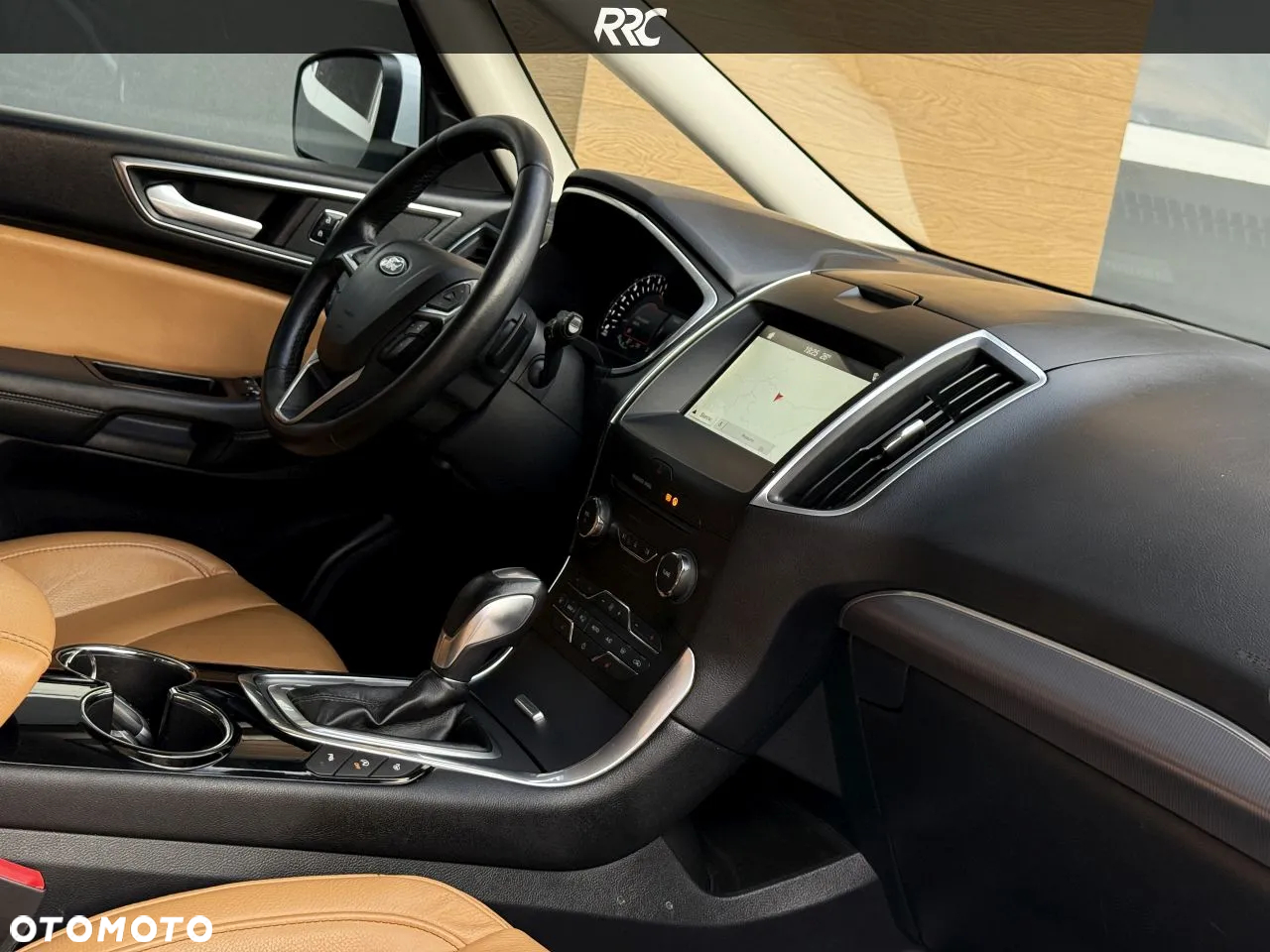 Ford S-Max 2.0 TDCi Titanium PowerShift - 23