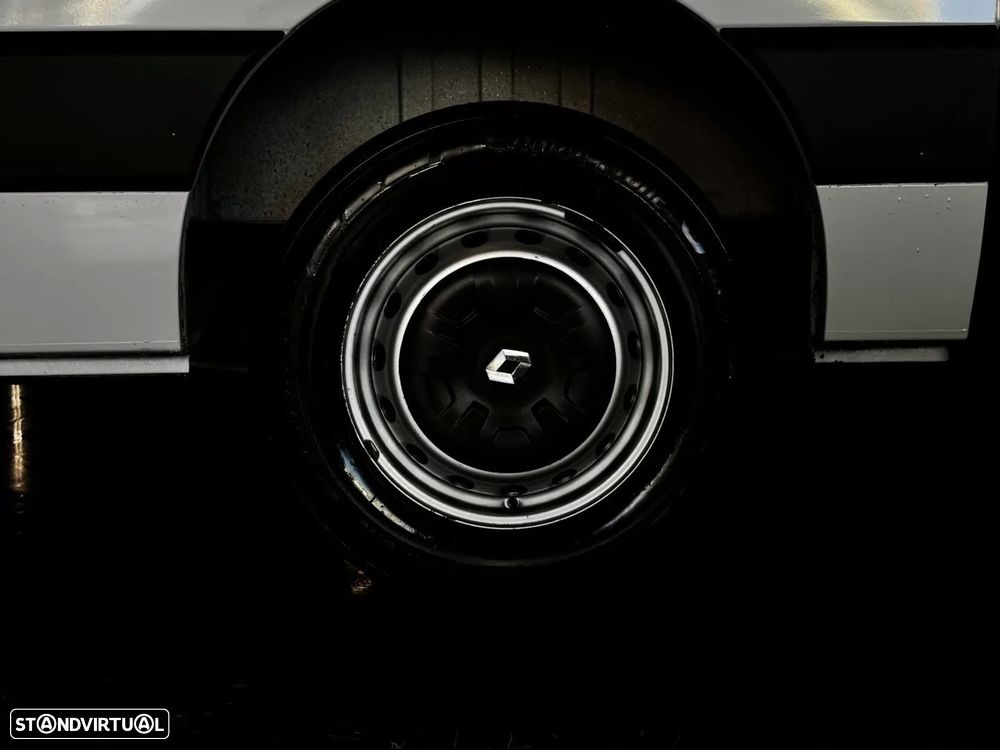 Renault 2.3 dci l2h2 3.5t ss - 16