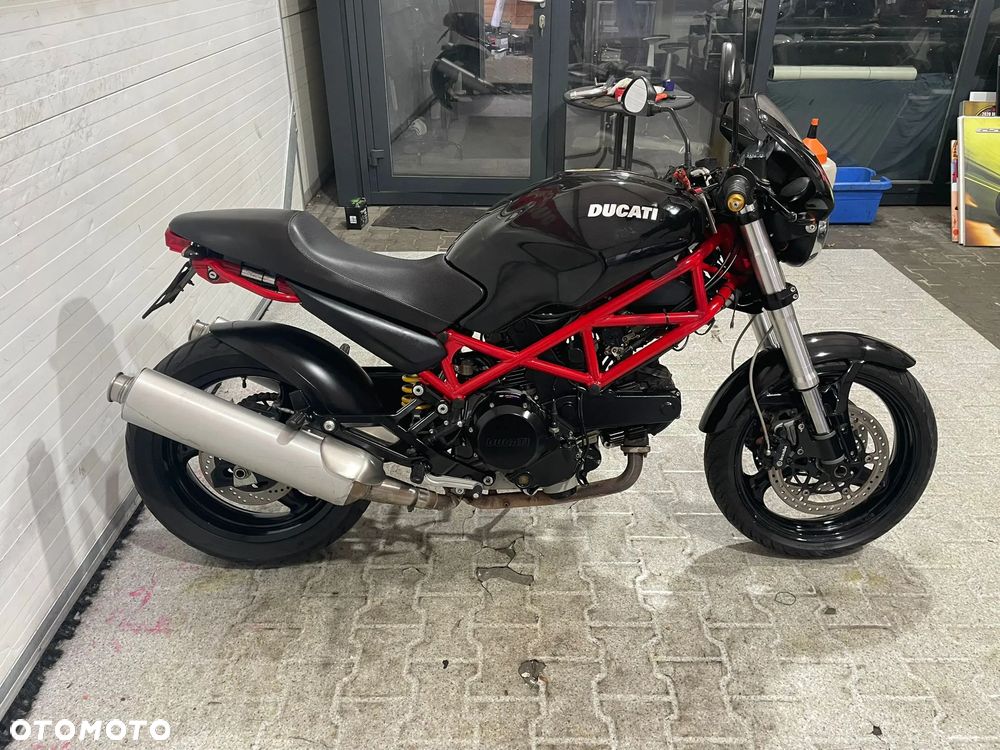Ducati Monster - 29
