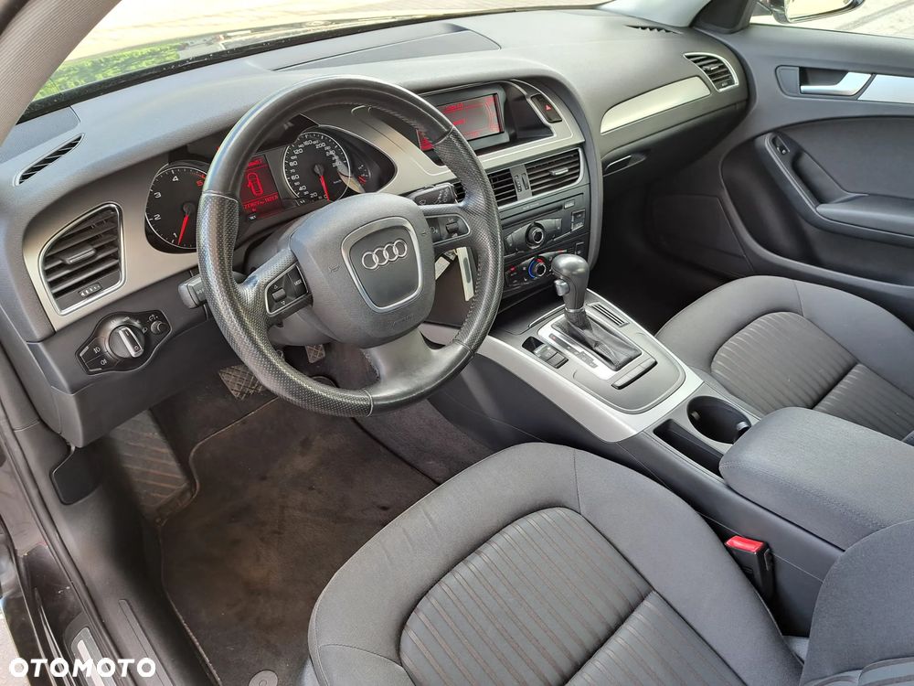Audi A4 Avant - 15
