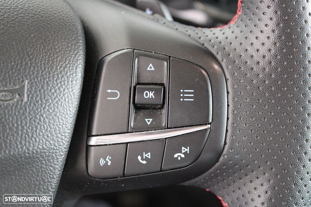 Ford Focus 1.0 EcoBoost MHEV ST-Line Aut. - 19