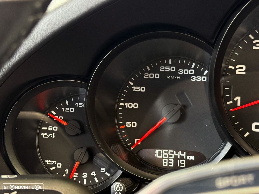 Porsche 911 (991) Carrera PDK - 10