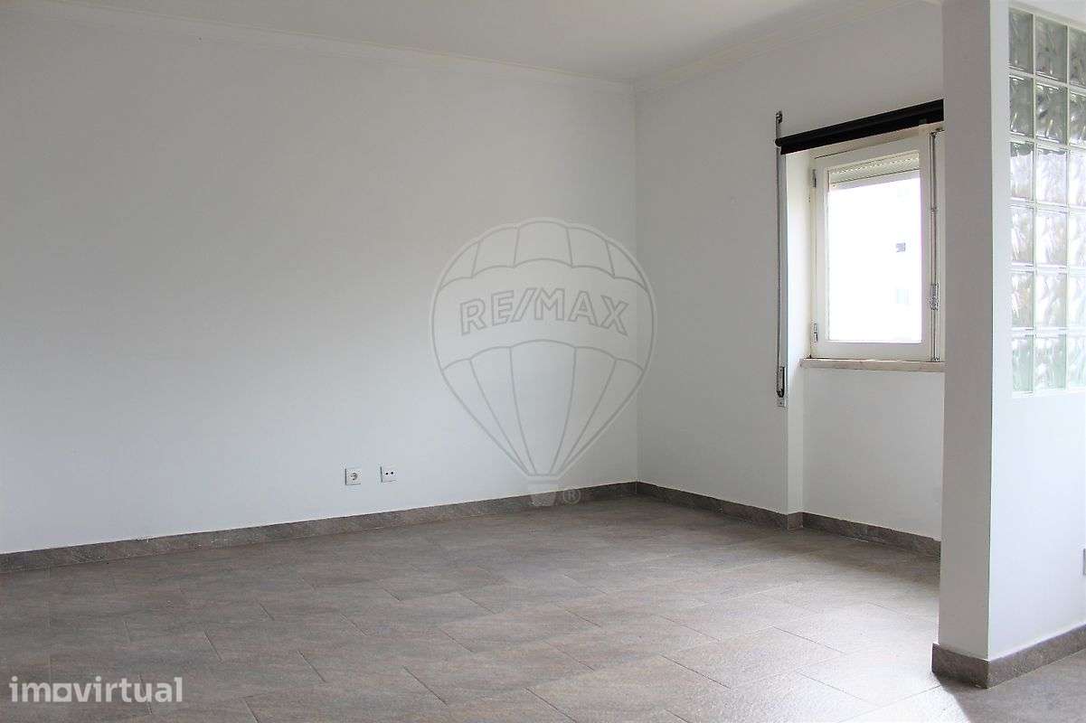 Apartamento T1 para arrendamento - Grande imagem: 3/7