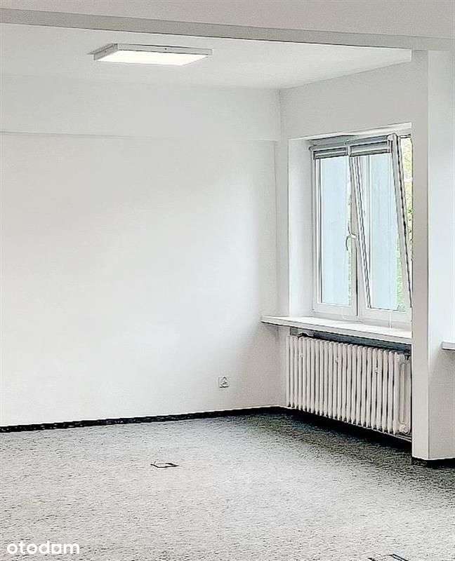 Biuro 20m2 blisko centrum z parkingiem
