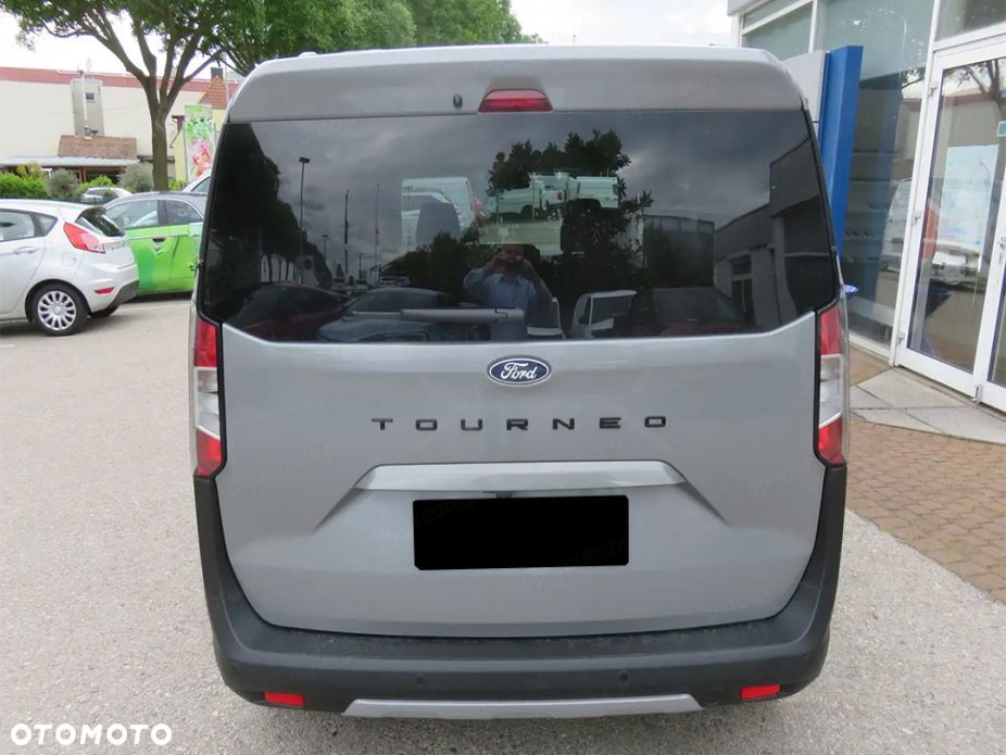 Ford Tourneo Courier - 7