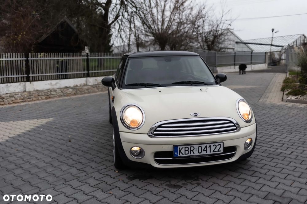 MINI Cooper - 1