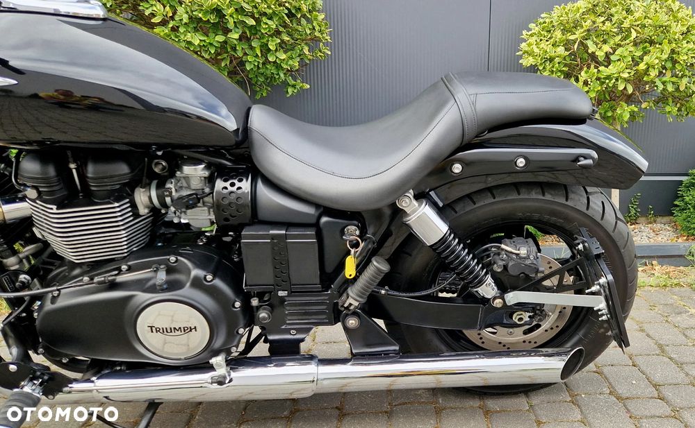 Triumph Speedmaster - 36